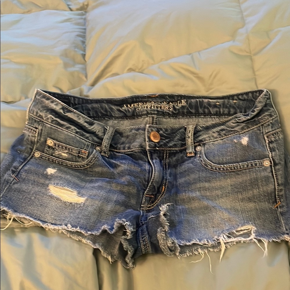 AE SHORTS